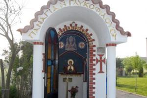 Εκκλησάκι στην Λάρισα Κατασκευή ναΐσκου στην Λάρισα