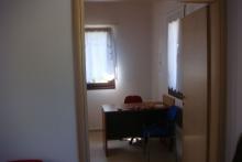 Πέτρινο ιατρείο/εξεταστήριο στο Καρυόφυτο Ξάνθης.