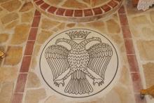 Εκκλησία στο Σουφλί Εύρου, κατασκευασμένη από την Batzolis Θυρεός Stone